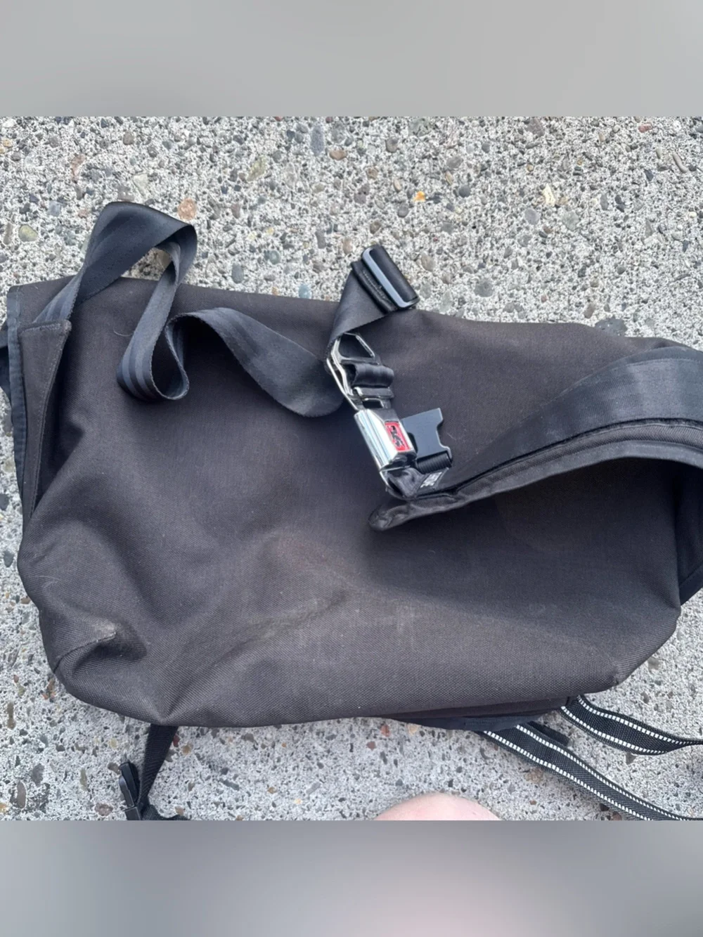 CHROME Nylon Messenger Bag Black Shoulder Cycling Commuter Bag Used